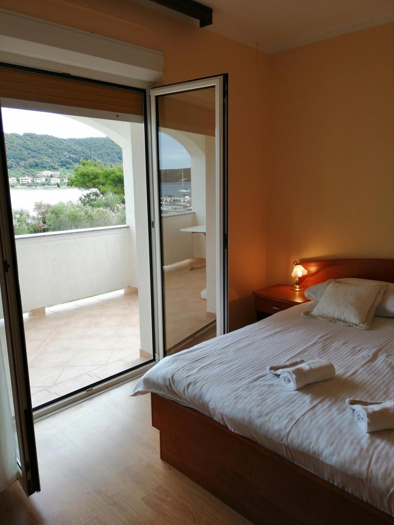 Apartamento Tomulic Jasna I Miljenko Supetarska Draga Exterior foto
