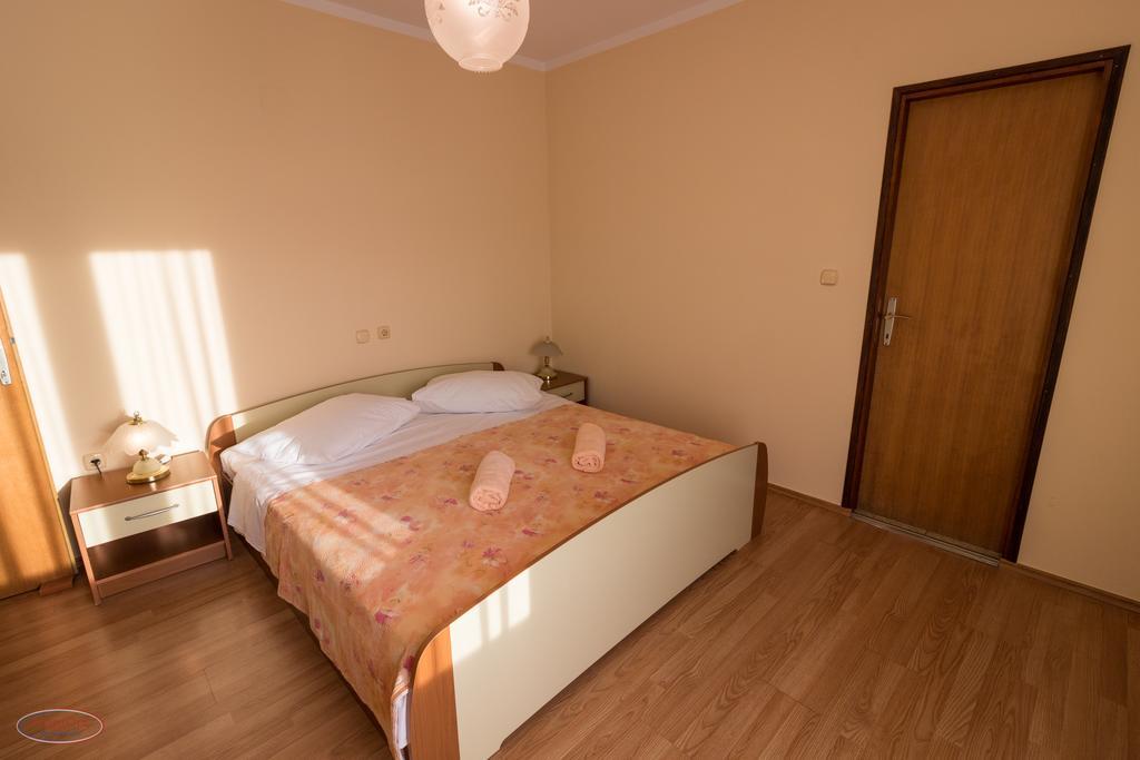Apartamento Tomulic Jasna I Miljenko Supetarska Draga Exterior foto